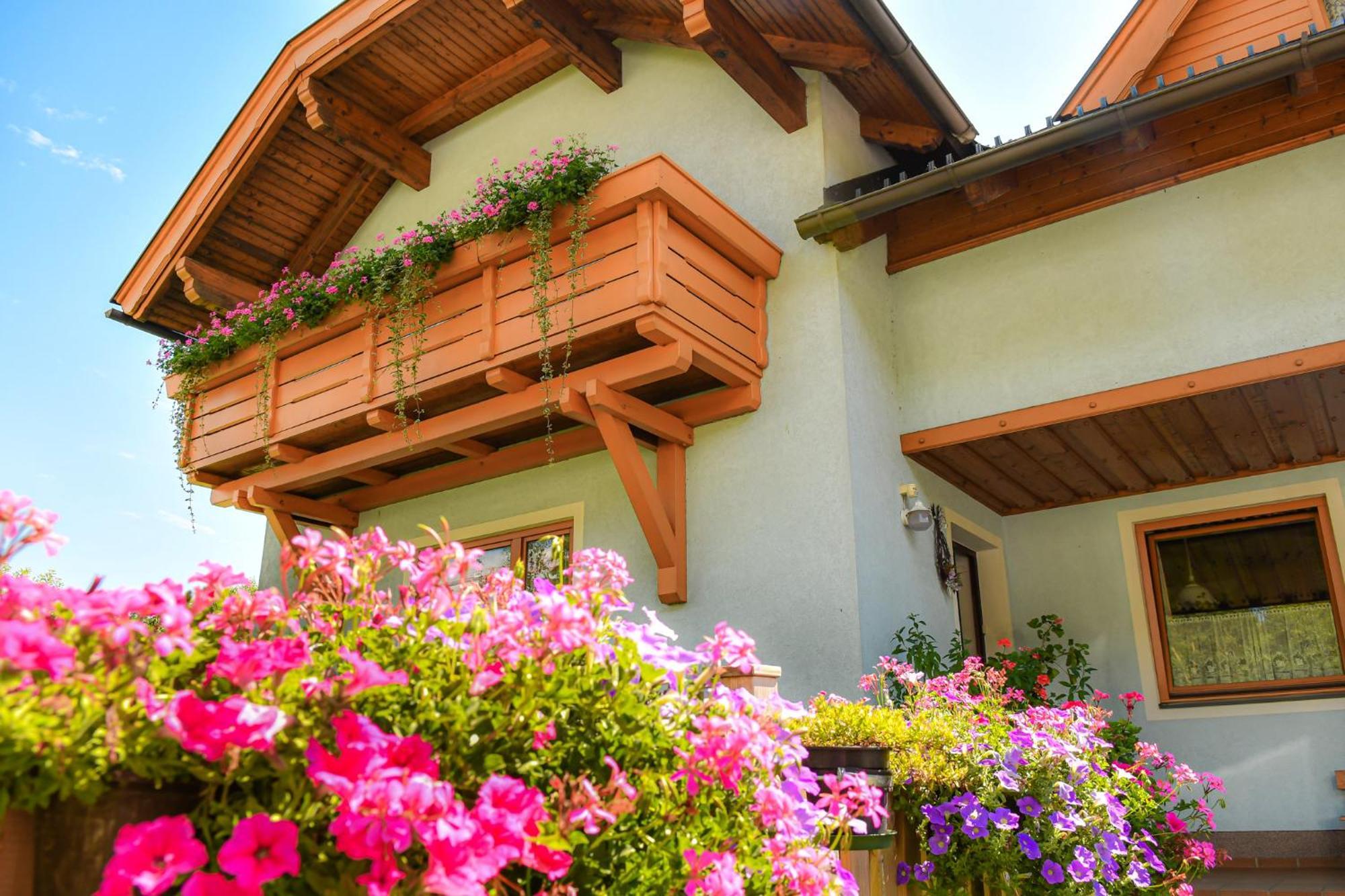 Ferienwohnungen am See Haus Spitzer Keutschach am See Exterior foto